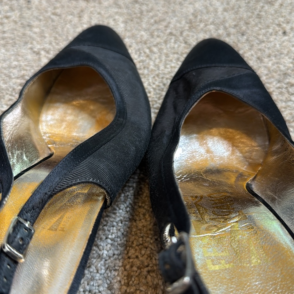 Salvatore Ferragamo | Vintage Sling Back Kitten Heels Pumps in Black Size 9 AA - Picture 10 of 13